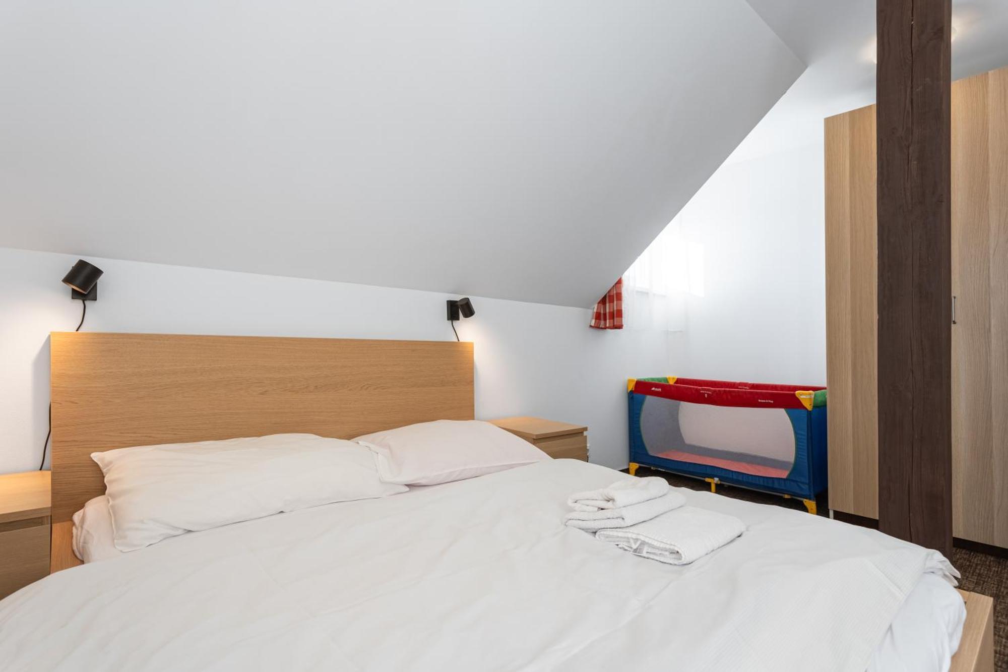 Apartman Cubik Bozi Dar Ngoại thất bức ảnh